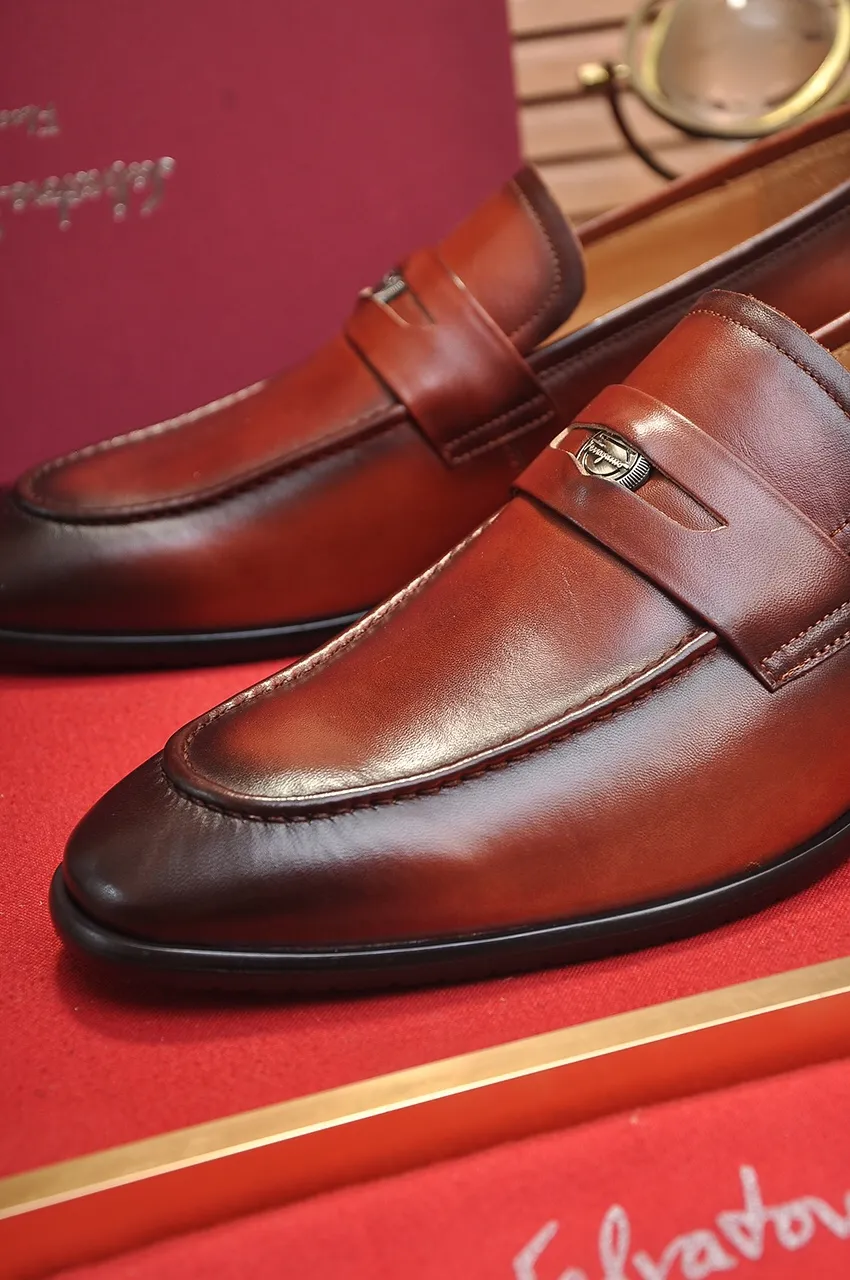Men's shoes 💰500💶[Ferragamo/Ferragamo] The latest model in the counter. Original imported high-quality cowhide with open edges + imported 🐂 water-dyed cowhide lining + original luxury metal buckle + original combined outsole. Comparison without pressure 38--45 (45 is custom-made and cannot be returned or exchanged)